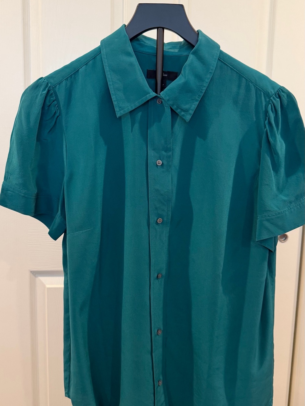 J Crew 100% silk, women top
